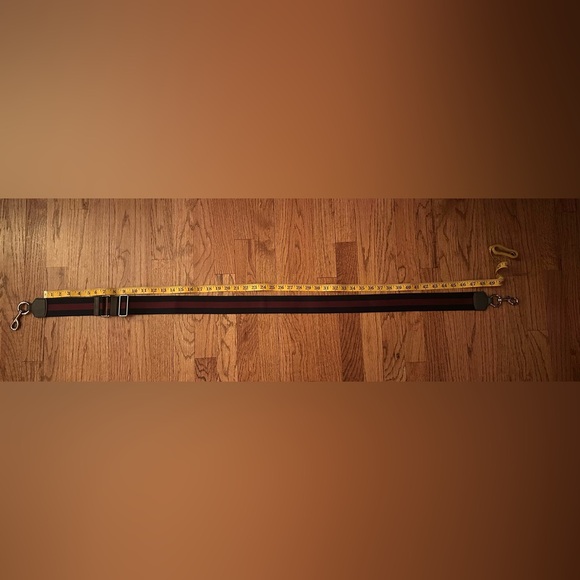 MARC JACOBS 'GOTHAM' LEATHER SADDLE BAG - Picture 12 of 12